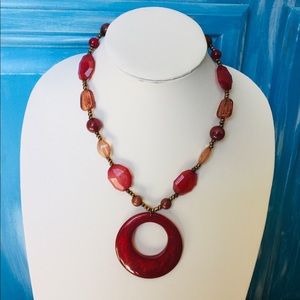 💰3/$15 Chunky Red Beaded Necklace M30